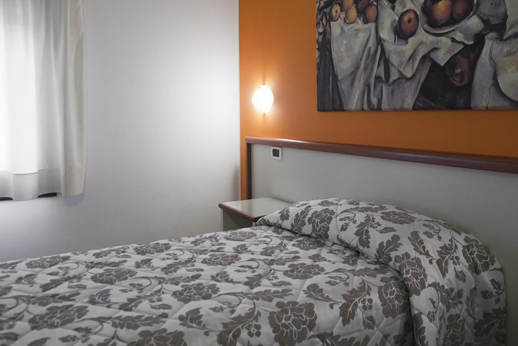 Albergo Da Carlo Vittorio Veneto Habitación foto