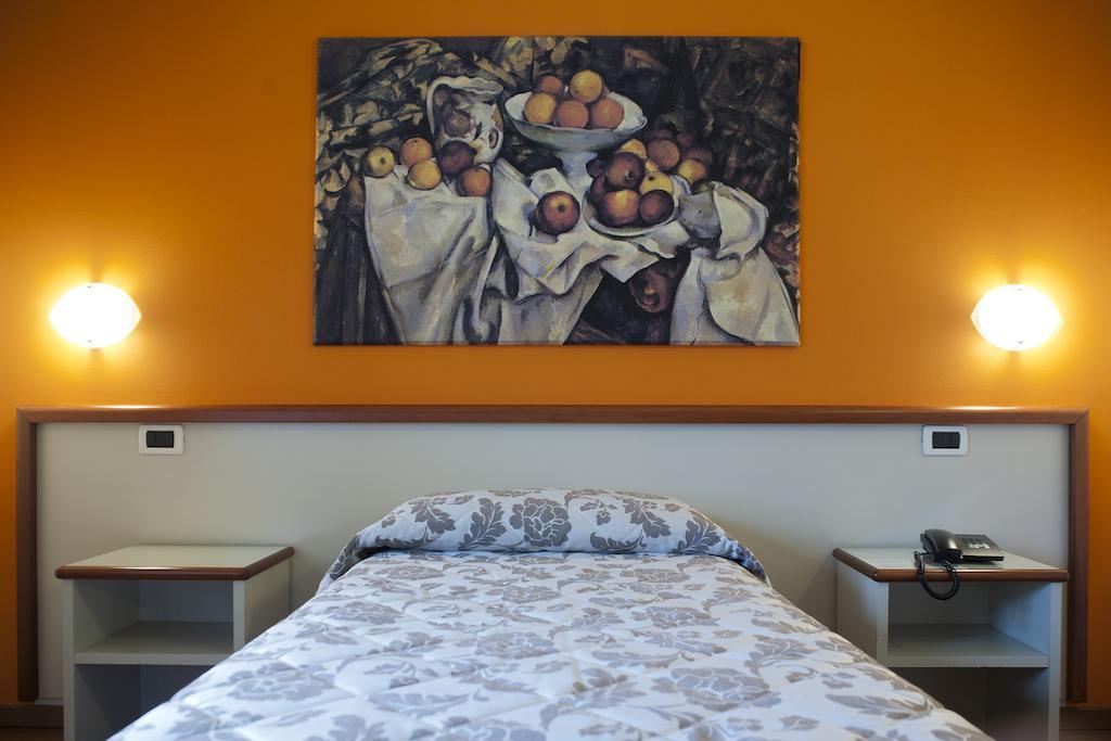 Albergo Da Carlo Vittorio Veneto Habitación foto